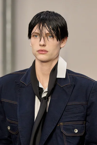 Look 203